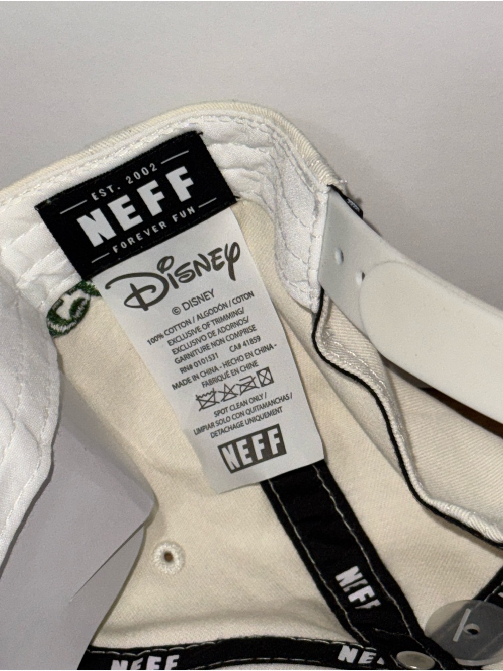 NWT Neff Mickey Mouse 1928 Snapback Disney Hat - Picture 4 of 7